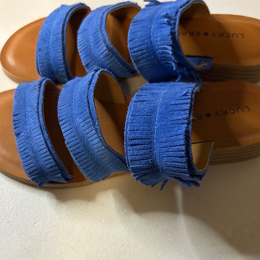 Lucky Brand NIB Hegan Blue Suede Sandals | EUC | Sz 6 - Picture 4 of 7